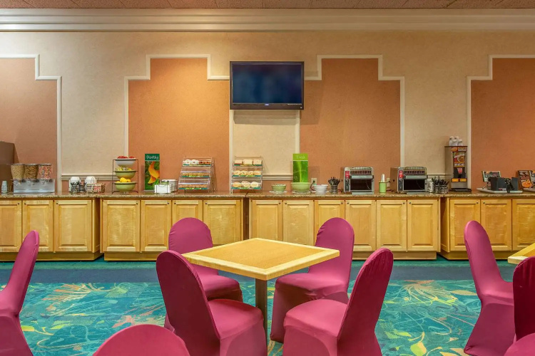 Beachside Hotel & Suites Cocoa Beach photo 28