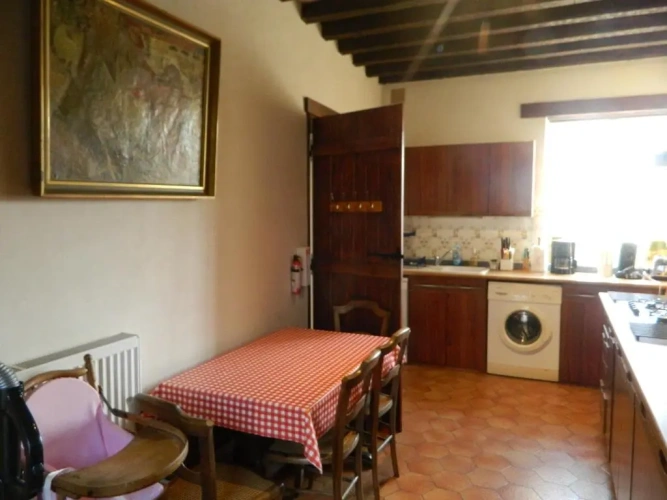 3 Bedrooms Cottage