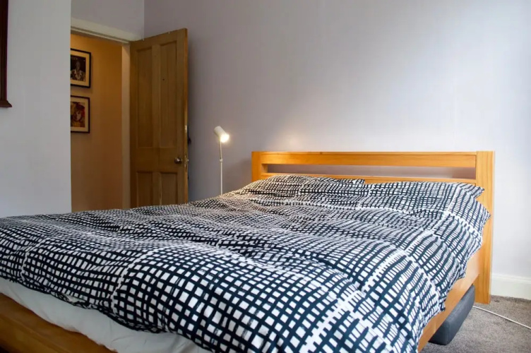 1 Bedroom Ground Floor Colony Flat