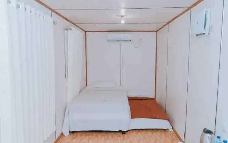 Lalasa Container Inn