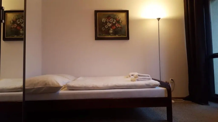 Standard Triple room with balcony