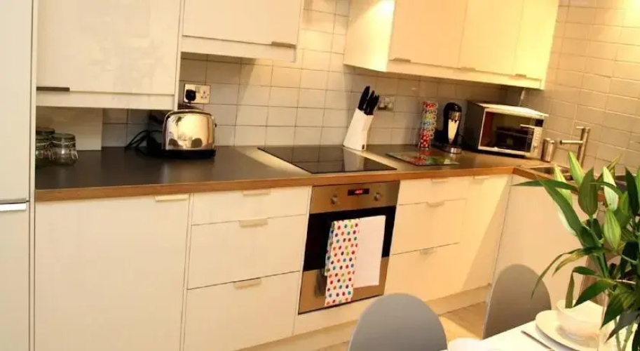 Blackfriars Apartment