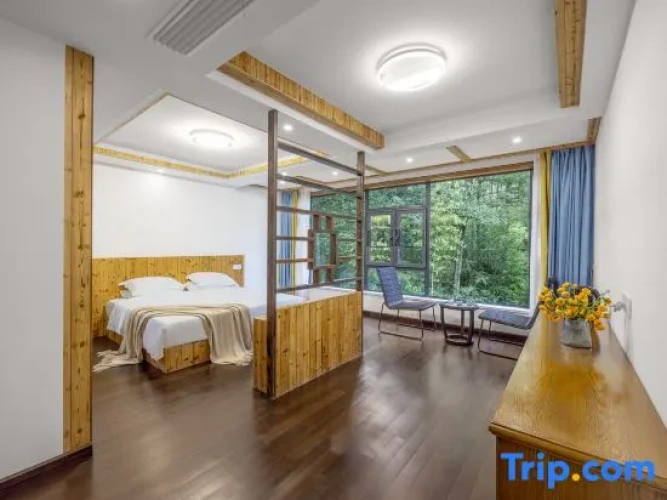 6 Bedrooms Standard room