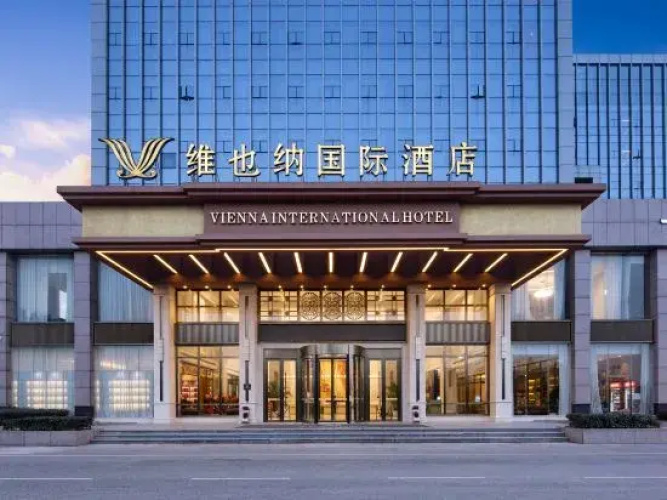 Days Hotel BY WYNDHAM