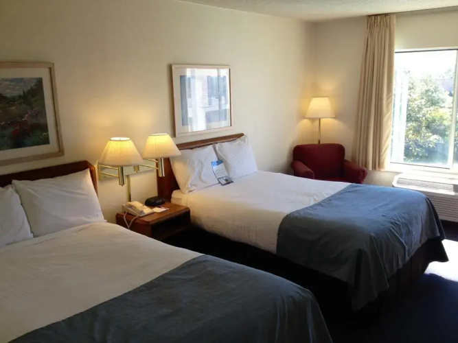 Baymont by Wyndham Wilmington