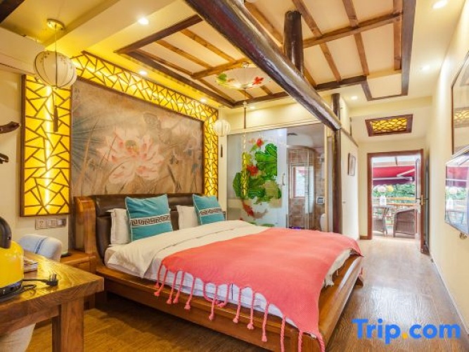 Standard room with balcony