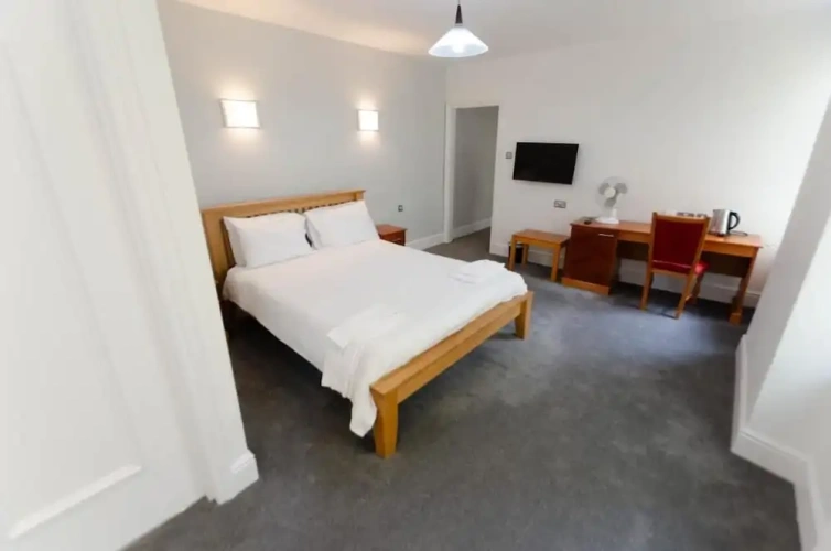 Standard Twin Family room