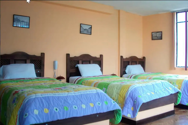 Hostal El Jardin Latino