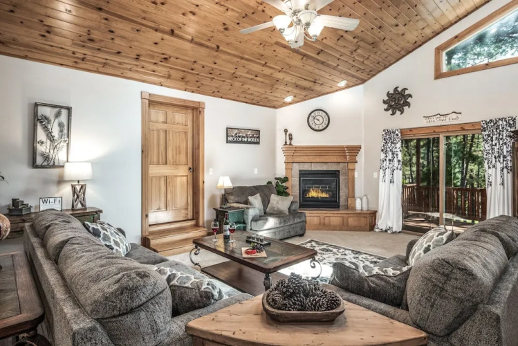 Shady Pines by Ruidoso Vacation Rentals