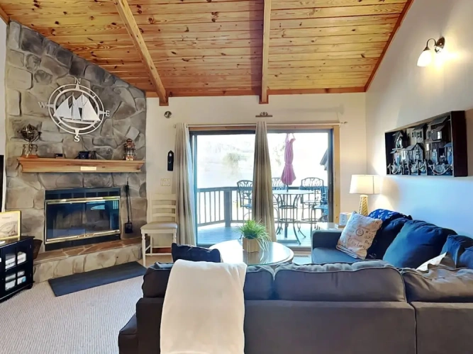 3 Bedrooms Cottage