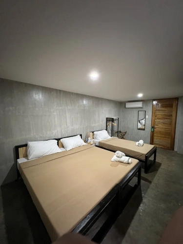 Standard Family room