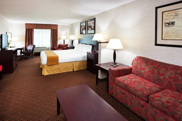 1 Bedroom Suite