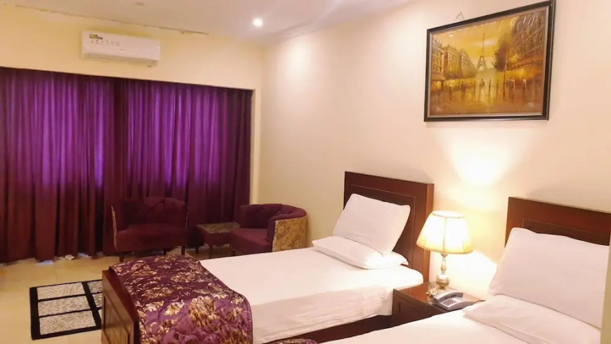 Hotel Grand Arena