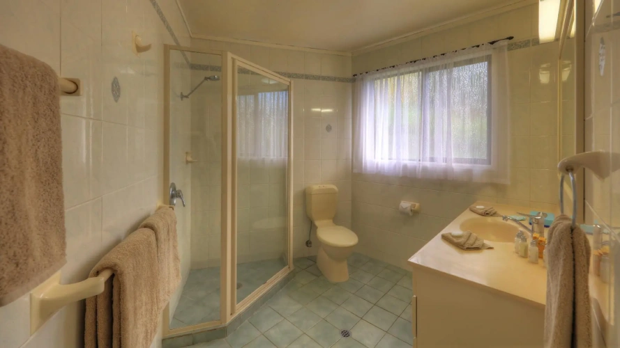 2 Bedrooms Villa
