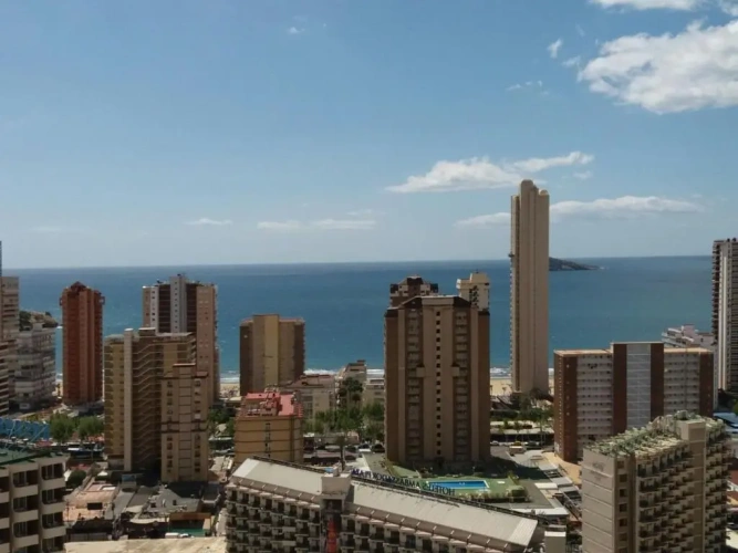 2 Bedrooms Apartment with sea view