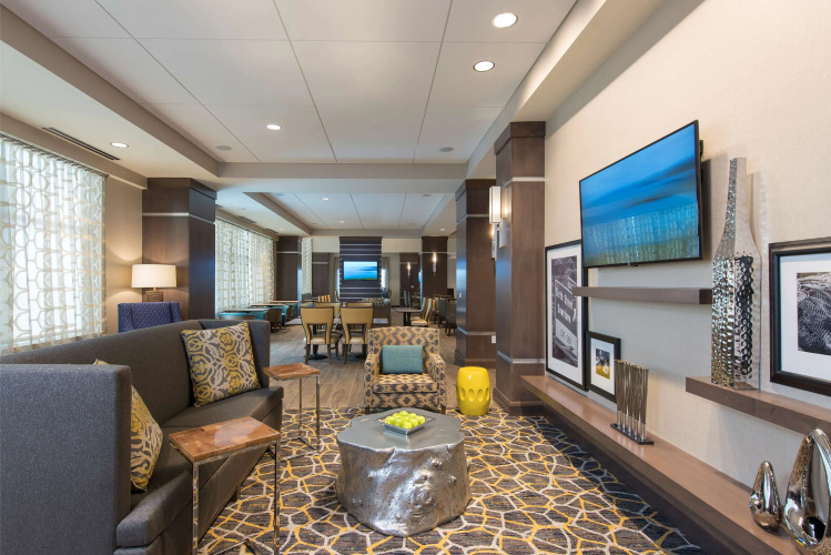 Hampton Inn & Suites Grand Rapids Downtown