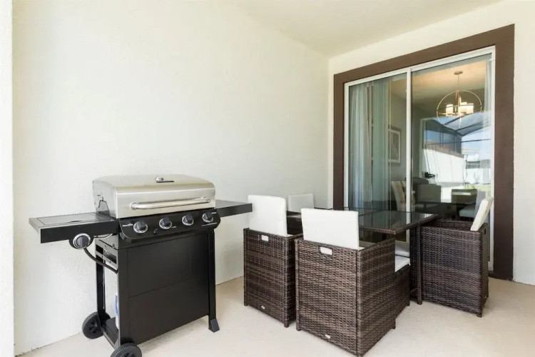 4BR 3BA ChampionsGate  Townhome