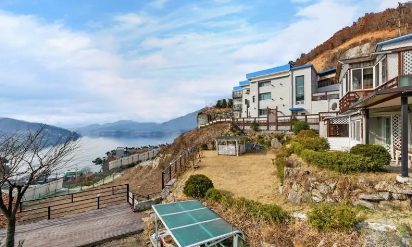 Gapyeong Neabey Cloud Pension