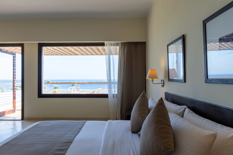 Fort Arabesque Beach Resort