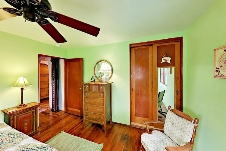 211 Beimer St Home 3 Bedrooms 2 Bathrooms Home
