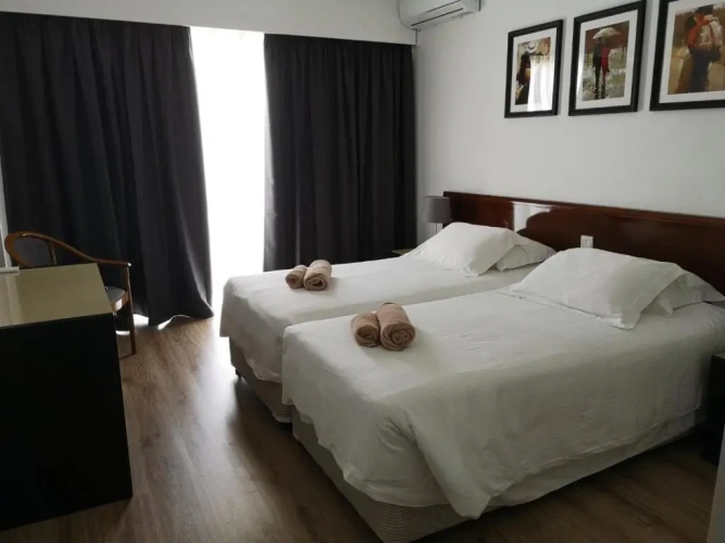 2 Bedrooms Apartment with sea view