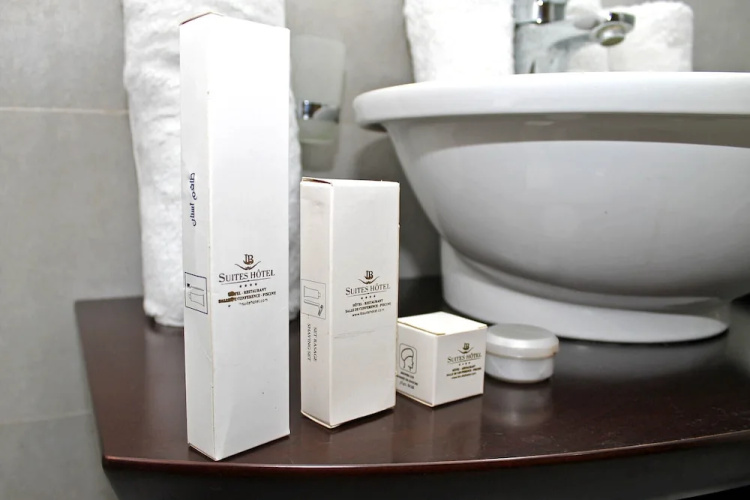 LB Suites Hotel