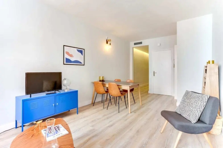 Stunning 2 Bed, all new in Gracia Neighborhood