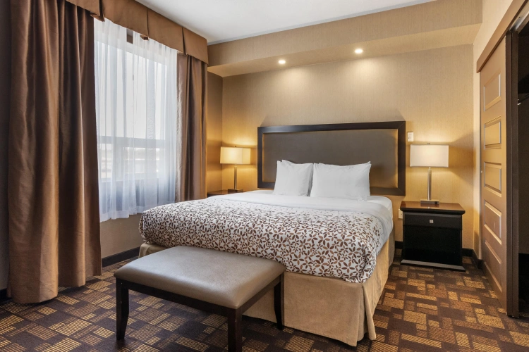 Double Suite