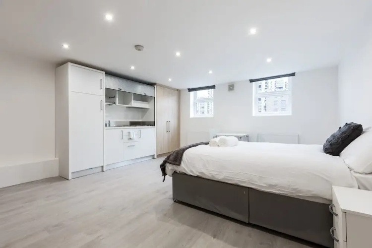 Great Studio - Camberwell! 3a