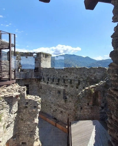 1 Bedroom Apartment with balcony