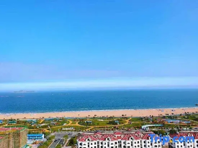 West Coast Seaview Apartment