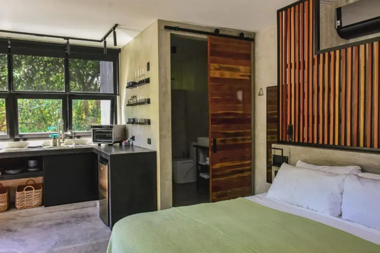 LOTE4 - LGBTQ Studios