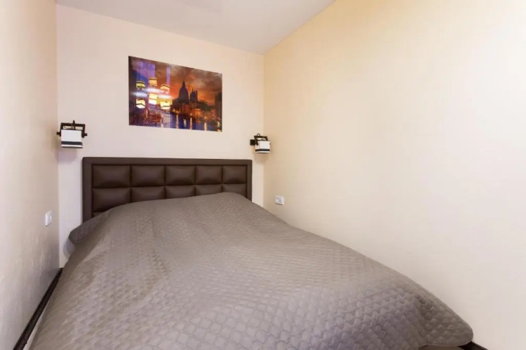 Luxury One bedrooms 23 August