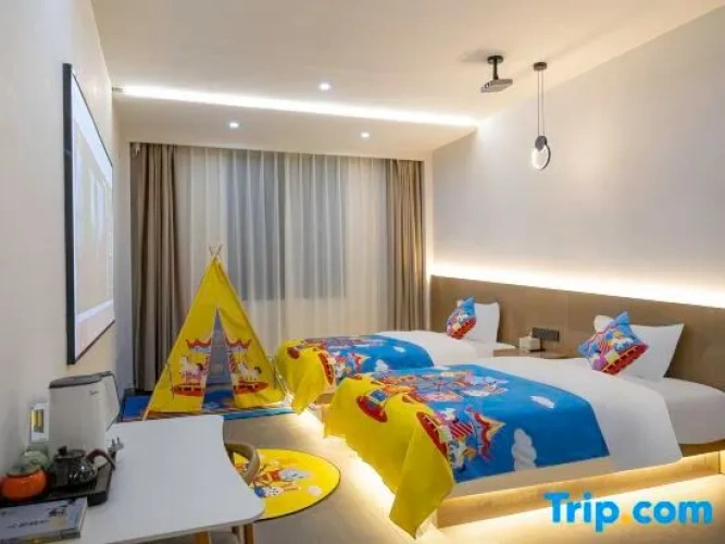 Standard Family room