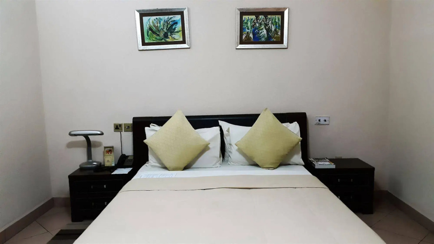 M Plaza Hotel
