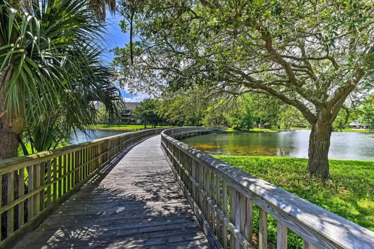 Lakefront Myrtle Beach Condo w/ Shared Pools!
