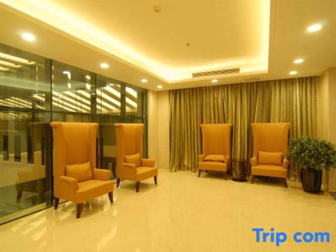 Laifeng Qingfengshan Hotel
