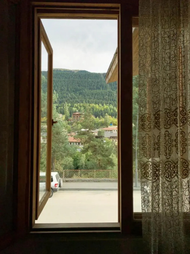 Guest house lela