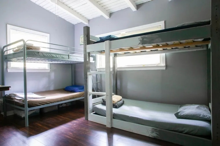 Sun And Moon Hostel