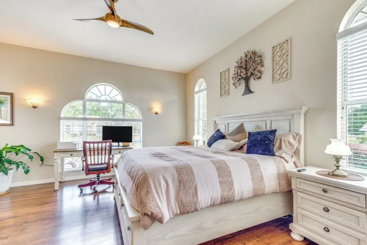 Private Pool & Golf Course Views: Pet-friendly Gem