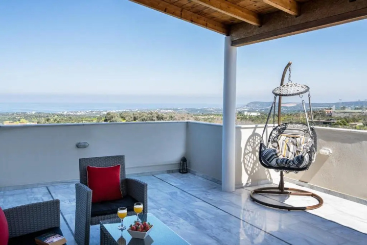 Fully rennovated 4bedr villa,a luxury retreat with superior facilities!