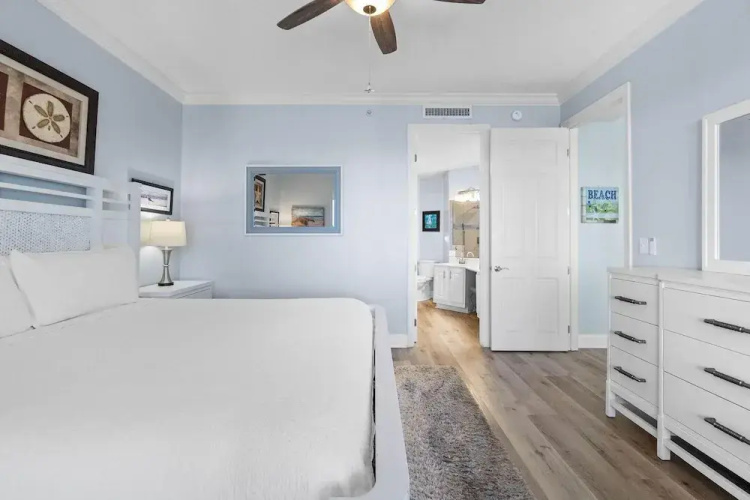 Regency Isle Penthouse 1202
