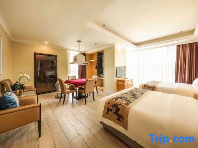 Luxury Twin Suite
