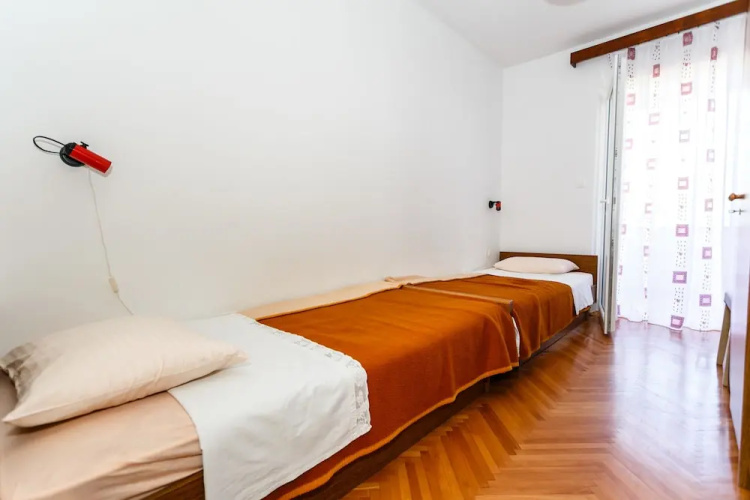 Apartments Valencic