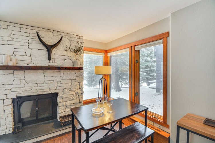 Avon Condo < 10 Mi to Vail & Beaver Creek!