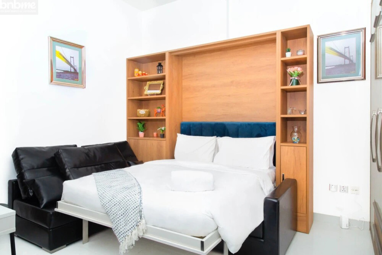ST-Glamz-812 by bnbme homes
