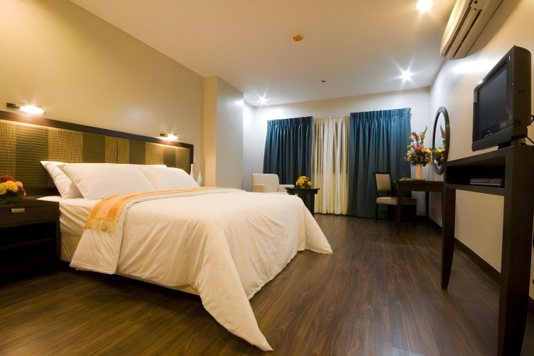 Baguio Burnham Suites