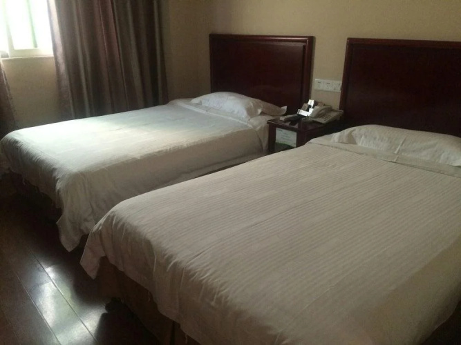 Jitong Hotel Green shell Hotel