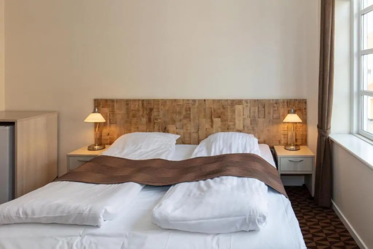 Foldens Hotel