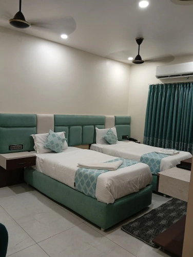 Standard Double room with city view